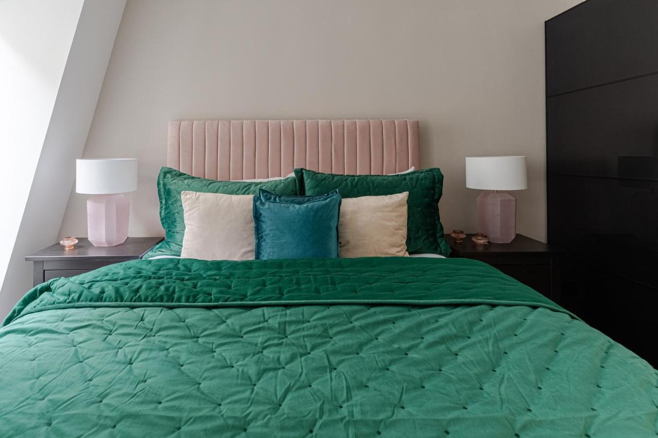 Explore The Most Exquisite West-End From A Harrods Family And Couple Home Londres Extérieur photo